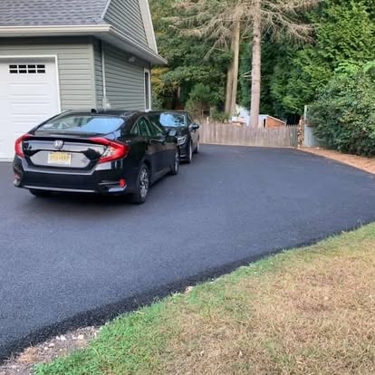 Concrete Apron & Curbing